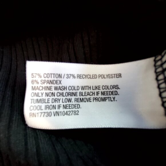 Black Ribbed Button-Front Tank Top By A New Day XLRibbed texture for added style - Picture 6 of 8